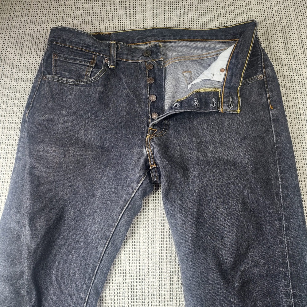Levis Jeans Mens 34x30 Black 501 Original Fit Straight Leg Button Fly Denim